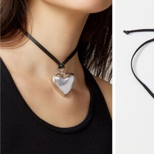 NWTS urban outfitters Valentina corded necklace